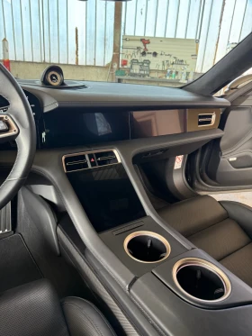 Porsche Taycan Turbo S | Mobile.bg    13