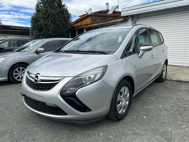 Opel Zafira 1.6d, снимка 7 - Автомобили и джипове - 47406661