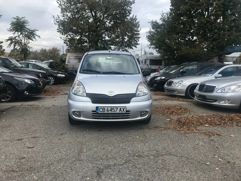 Toyota Yaris verso 1.3 ГАЗ+ БЕНЗИН-УНИКАЛНА, снимка 1 - Автомобили и джипове - 47544982