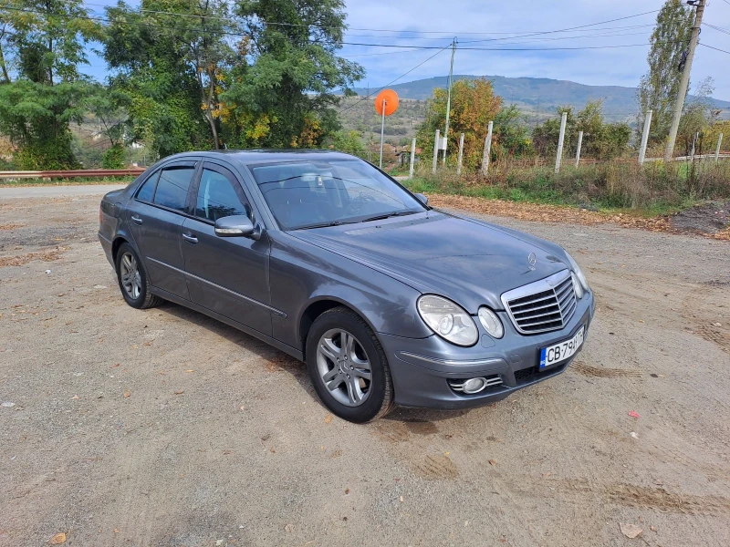 Mercedes-Benz E 220, снимка 9 - Автомобили и джипове - 47565005