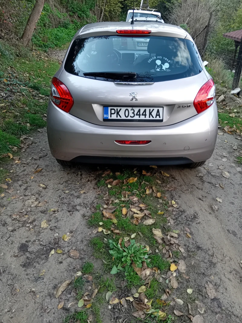 Peugeot 208, снимка 5 - Автомобили и джипове - 47572334