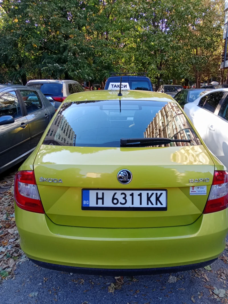 Skoda Rapid, снимка 2 - Автомобили и джипове - 47991575