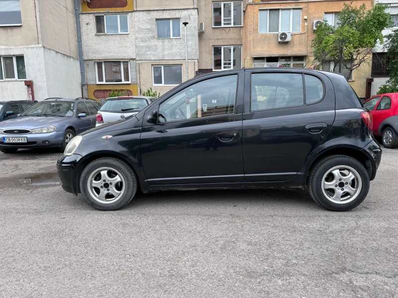 Toyota Yaris, снимка 7 - Автомобили и джипове - 48271401