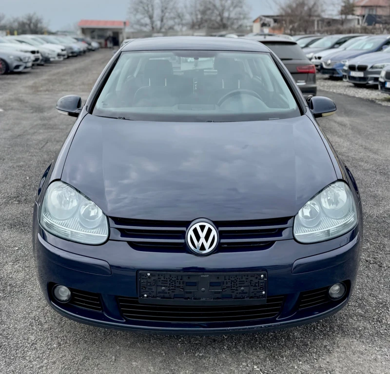 VW Golf 1.9 TDI, снимка 8 - Автомобили и джипове - 49362239