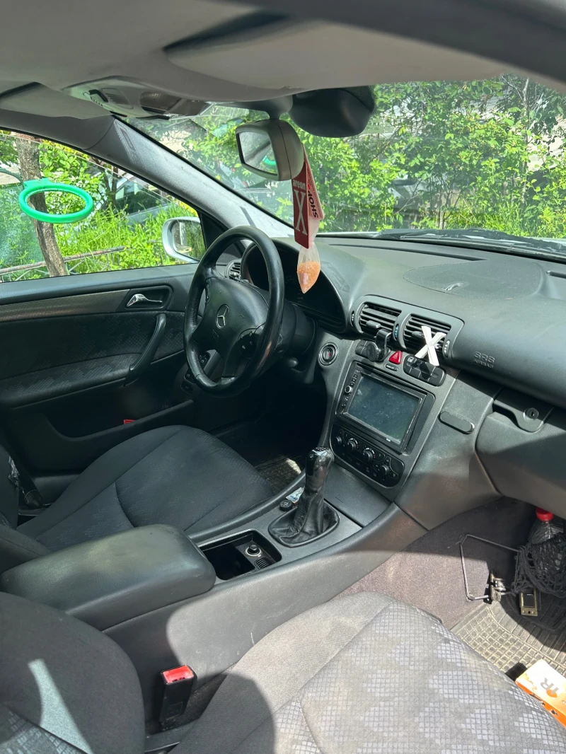 Mercedes-Benz C 200, снимка 7 - Автомобили и джипове - 51365751