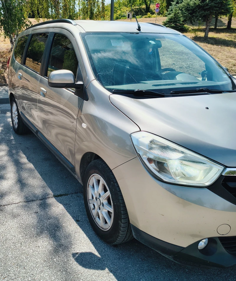 Dacia Lodgy 1.2 TCe, снимка 3 - Автомобили и джипове - 52698002
