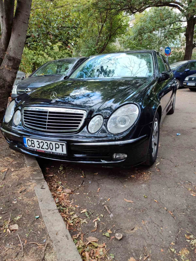 Mercedes-Benz E 320, снимка 6 - Автомобили и джипове - 52548441