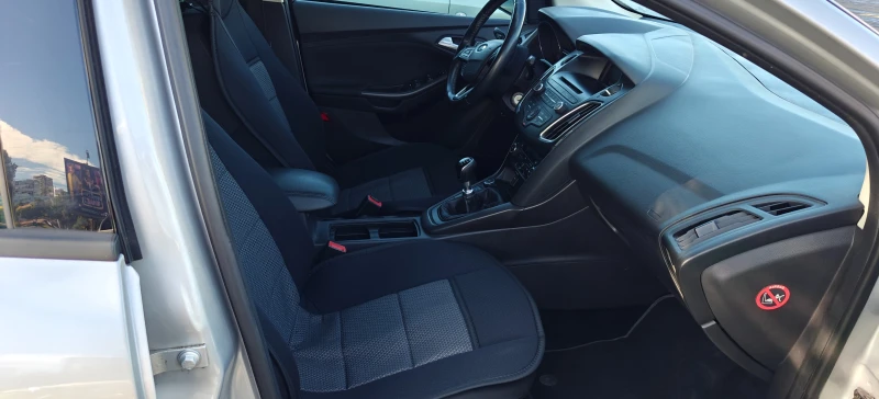 Ford Focus, снимка 14 - Автомобили и джипове - 52894474