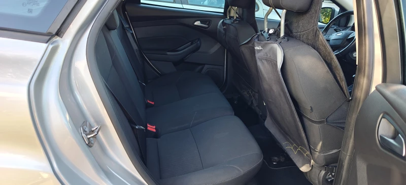 Ford Focus, снимка 16 - Автомобили и джипове - 52894474