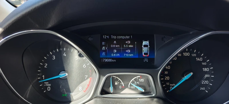 Ford Focus, снимка 15 - Автомобили и джипове - 52894474