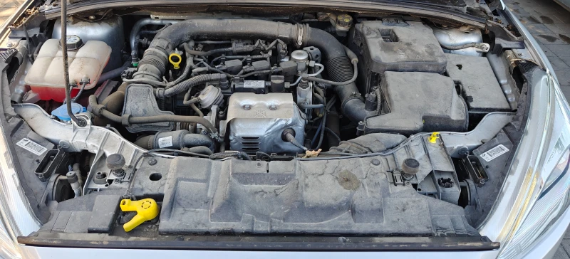 Ford Focus, снимка 9 - Автомобили и джипове - 52894474