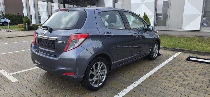 Toyota Yaris 1.33 99к.с.ЛИЗИНГ/БЕНЗИН, снимка 4 - Автомобили и джипове - 52688448