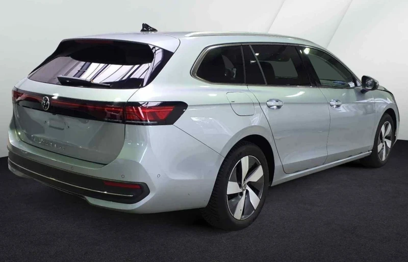 VW Passat Variant 2.0 TDI DSG.110KW.KAMERA.LED.NAVI, снимка 2 - Автомобили и джипове - 52748176