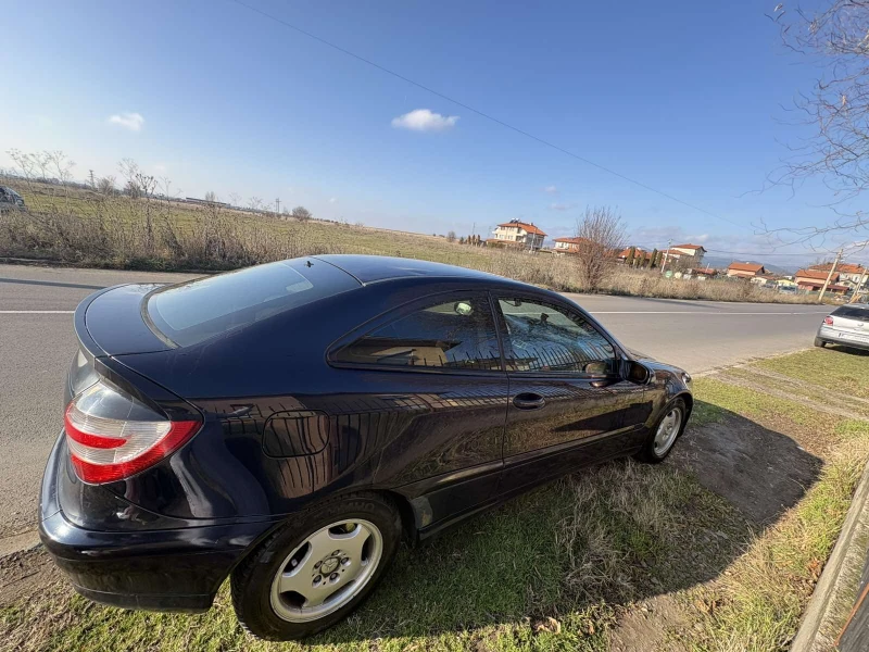 Mercedes-Benz C 220, снимка 4 - Автомобили и джипове - 52949754