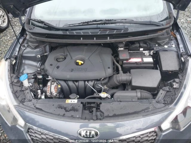 Kia Forte  EX, снимка 9 - Автомобили и джипове - 49191569