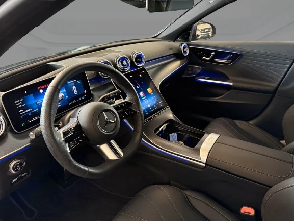 Mercedes-Benz C 300 d 4Matic = AMG Line = Premium Гаранция - изображение 6