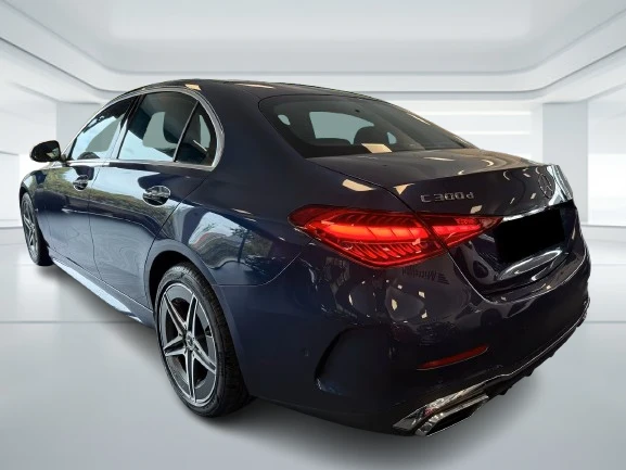Mercedes-Benz C 300 d 4Matic = AMG Line = Premium Гаранция - изображение 3