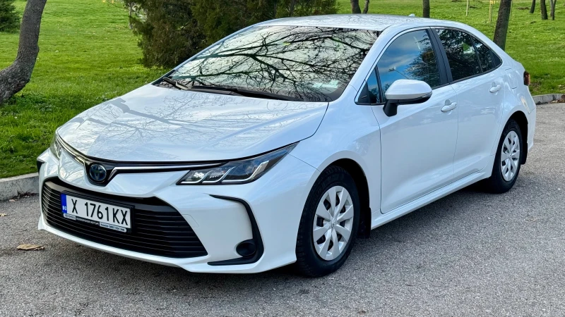 Toyota Corolla 1.8 Hybrid Sedan - 38500 лв. / 19684.74 € - 54810018 1