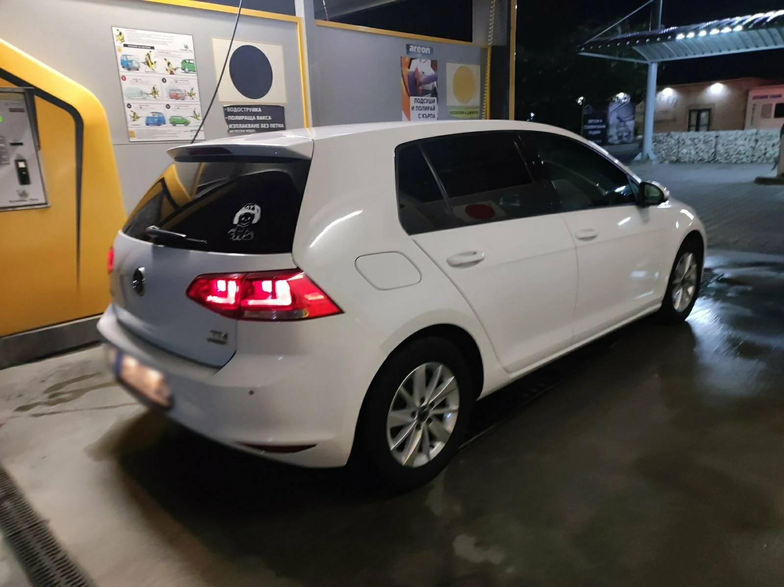 VW Golf VII 1, 6 TDI 105к.с. - изображение 5