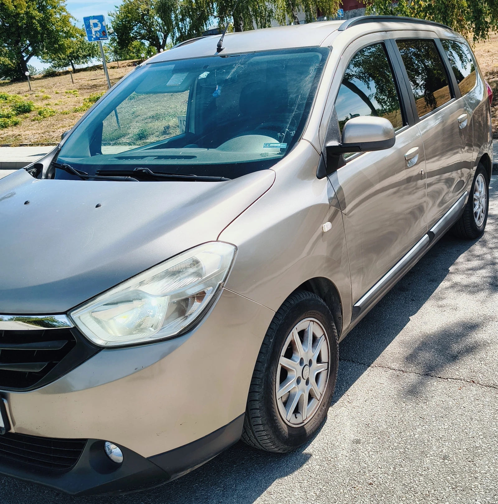 Dacia Lodgy 1.2 TCe - изображение 2