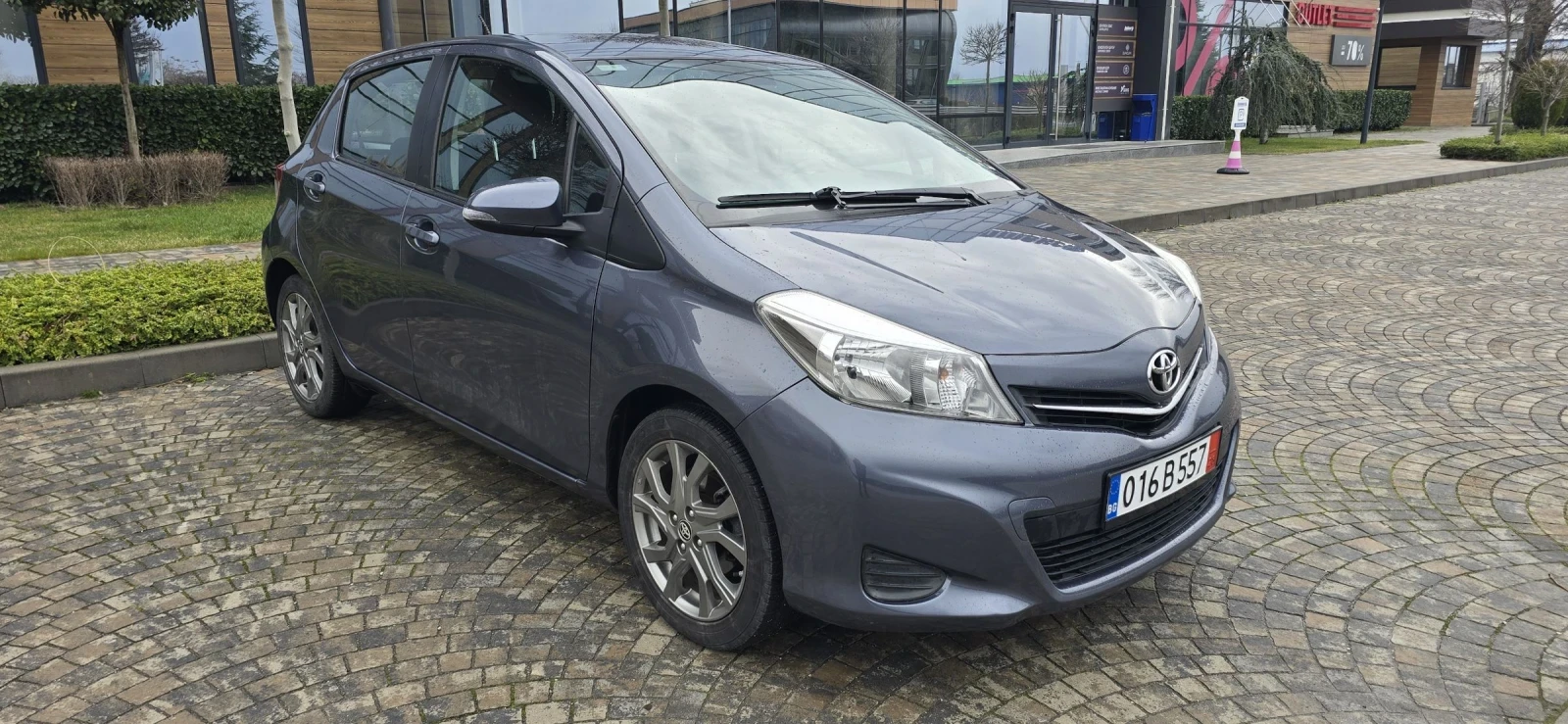 Toyota Yaris 1.33 99�.�.������/������ | Mobile.bg � ����������� 1