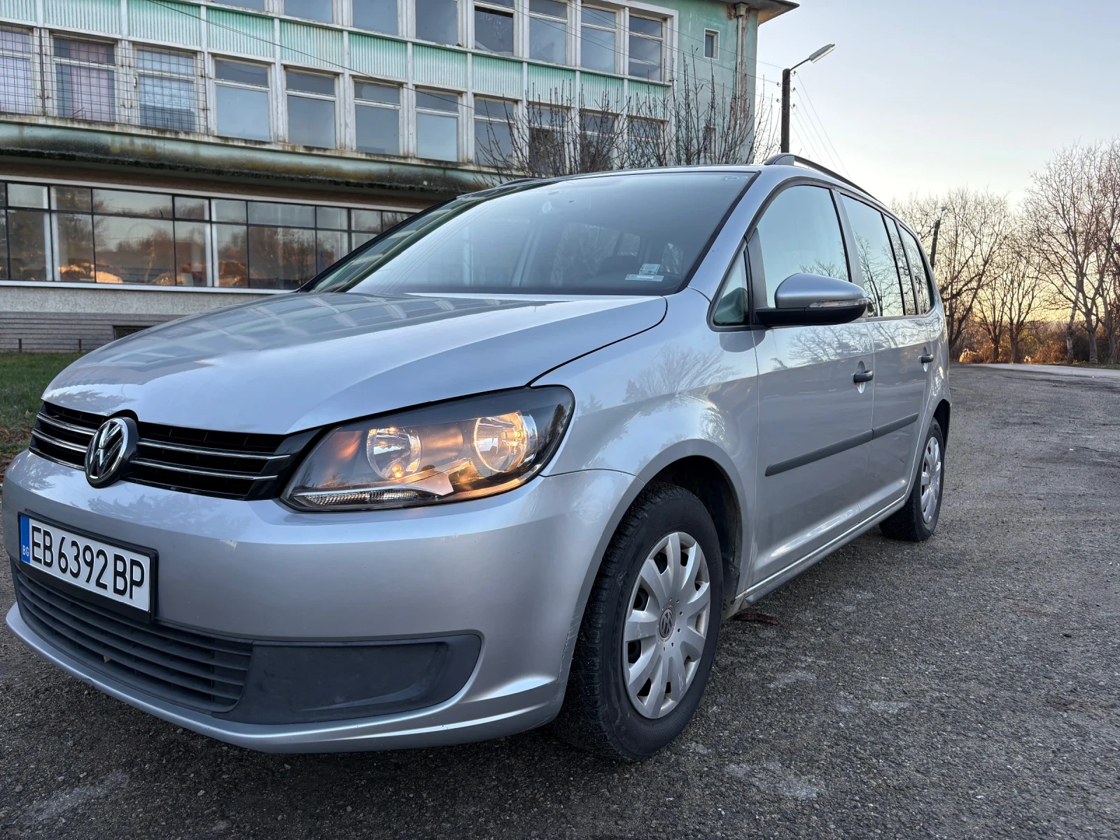 VW Touran 1.6 TDI - изображение 2
