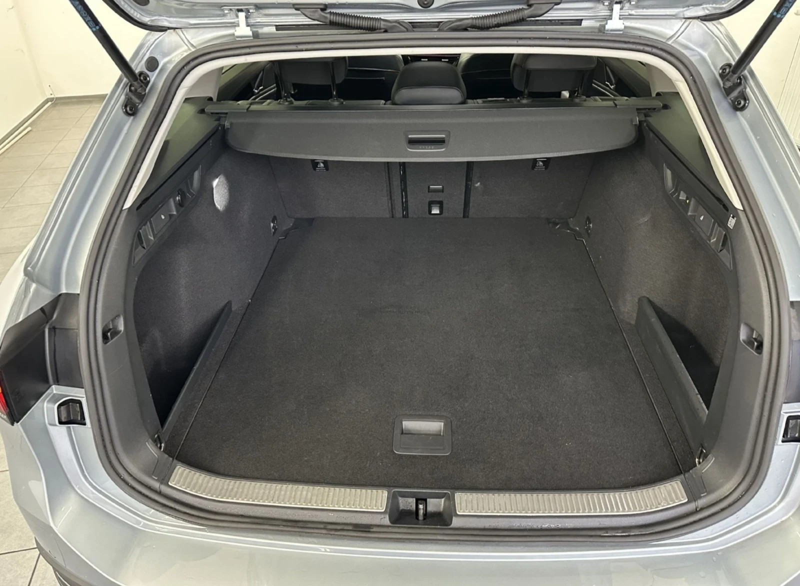 VW Passat Variant 2.0 TDI DSG.110KW.KAMERA.LED.NAVI | Mobile.bg � ����������� 7