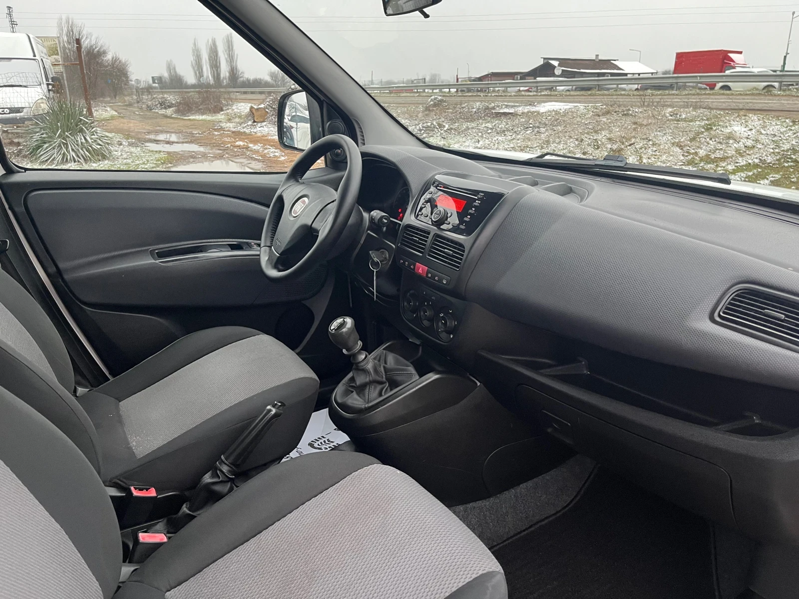 Fiat Doblo 1.6m-jet-105-ITALIA - изображение 5
