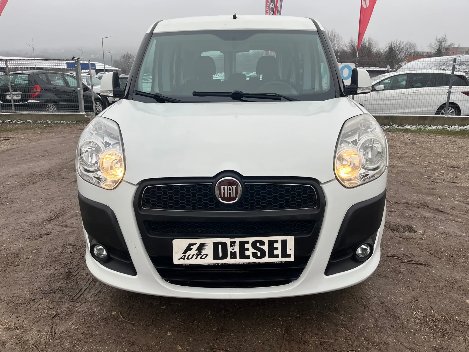Fiat Doblo 1.6m-jet-105-ITALIA - изображение 2