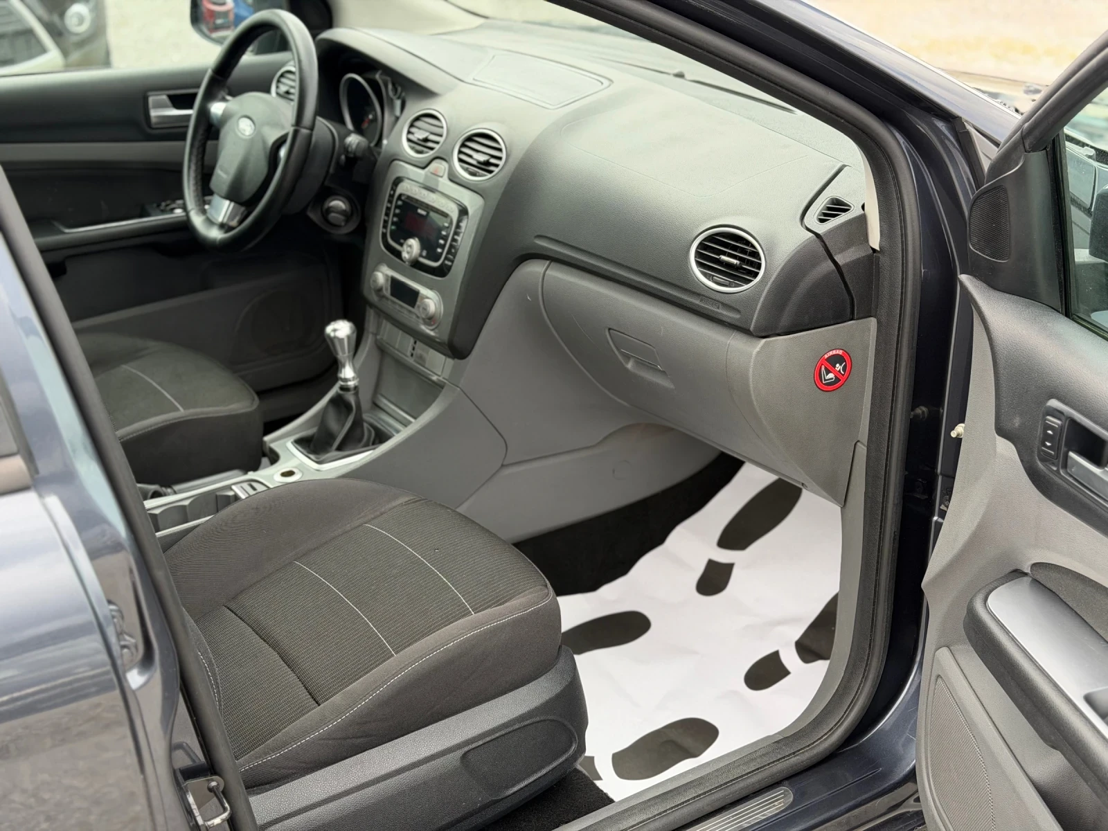 Ford Focus 1.6TDCI* TITANIUM* , снимка 6 - Автомобили и джипове - 54086164