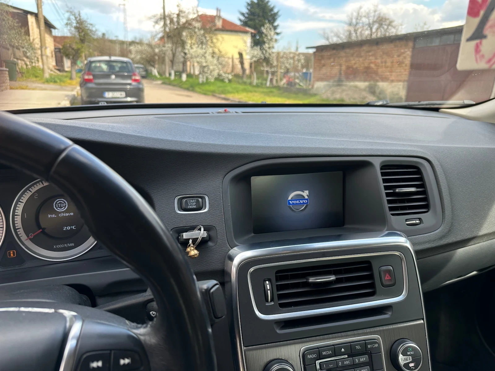 Volvo S60 S60 d3, снимка 8 - Автомобили и джипове - 54174218