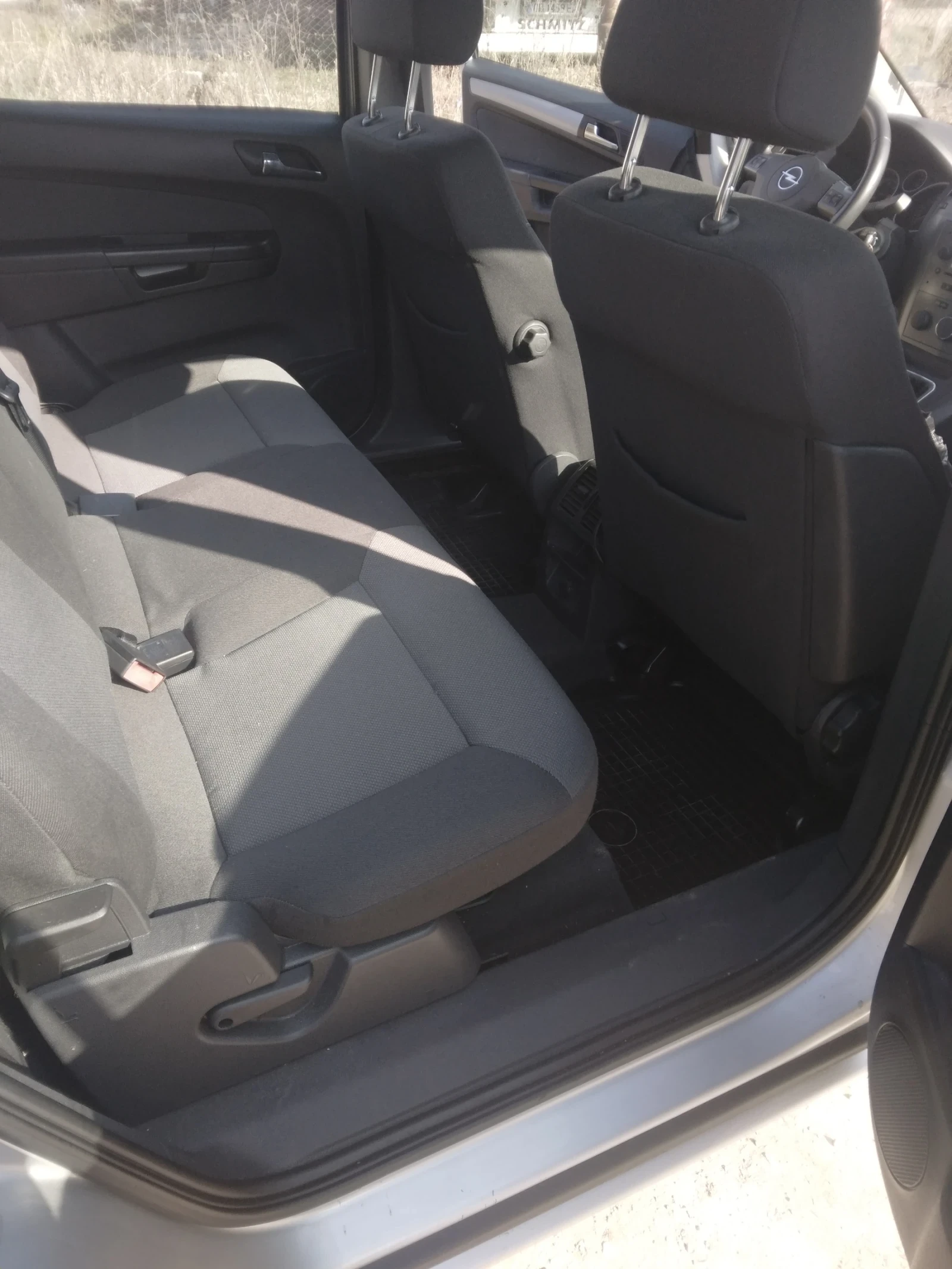 Opel Zafira, снимка 3 - Автомобили и джипове - 54772120