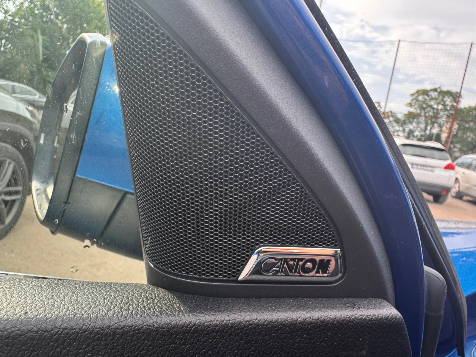 Skoda Octavia Canton/Bi-xenon/Високо ниво., снимка 12 - Автомобили и джипове - 55037778