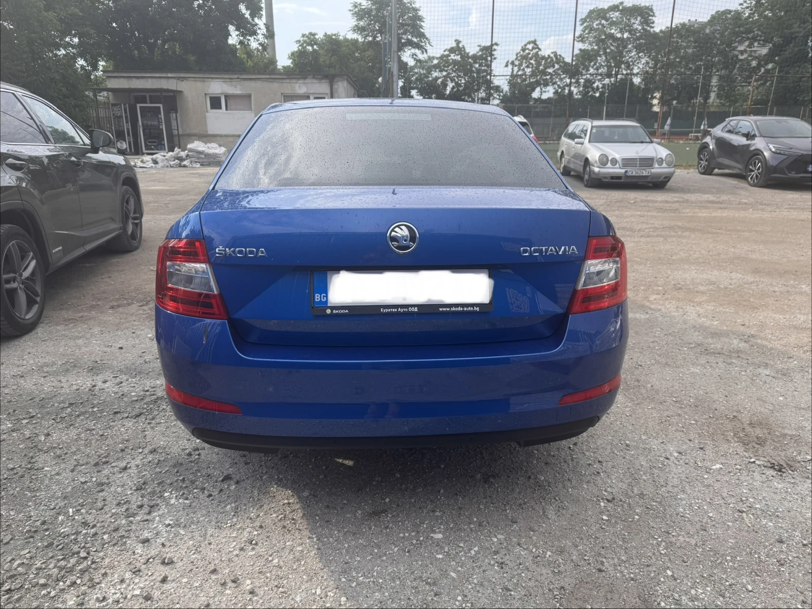Skoda Octavia Canton/Bi-xenon/Високо ниво., снимка 5 - Автомобили и джипове - 55037778