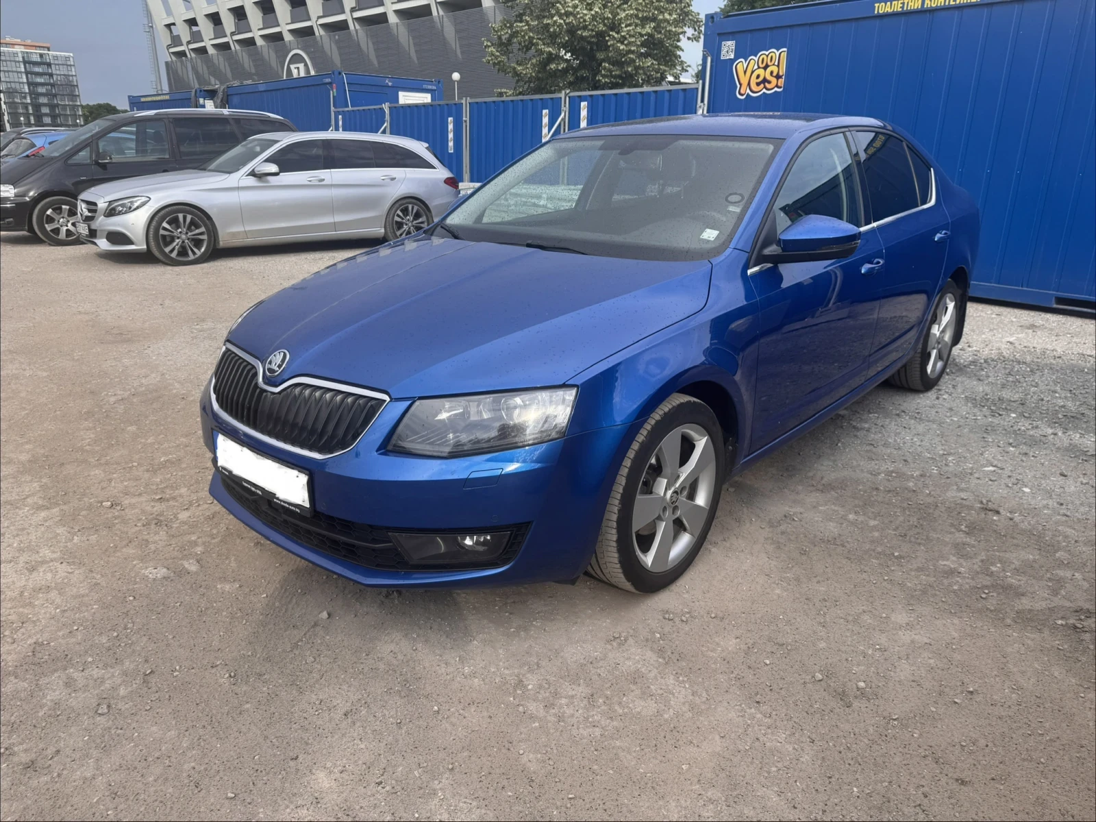 Skoda Octavia Canton/Bi-xenon/Високо ниво., снимка 3 - Автомобили и джипове - 55037778