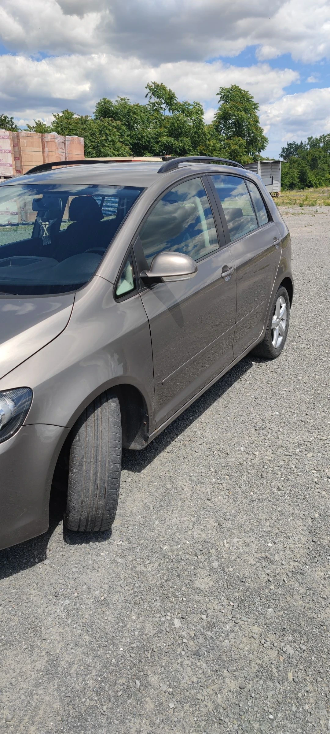 VW Golf Plus Exclucive edition, снимка 3 - Автомобили и джипове - 55019234