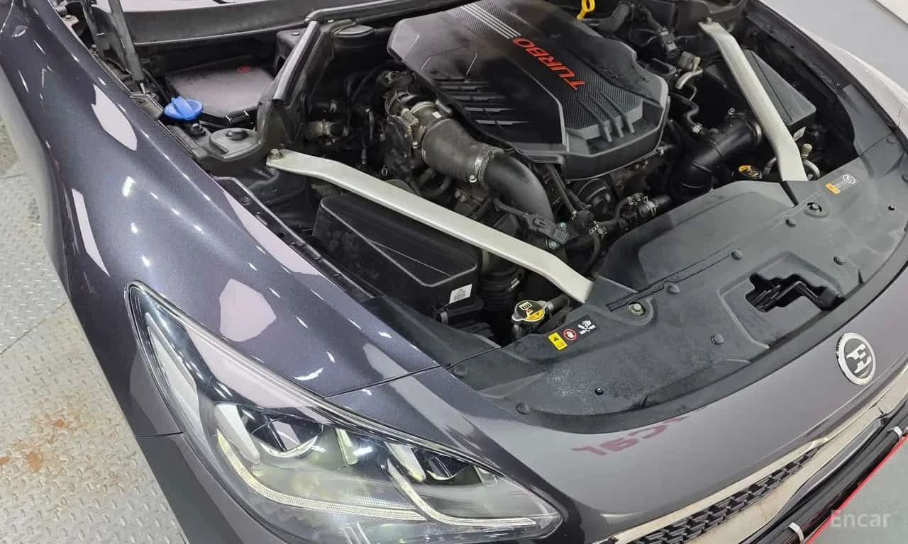 Kia Stinger * 3.3 Turbo 2WD * ЦЕНА ДО БГ, снимка 17 - Автомобили и джипове - 55709515