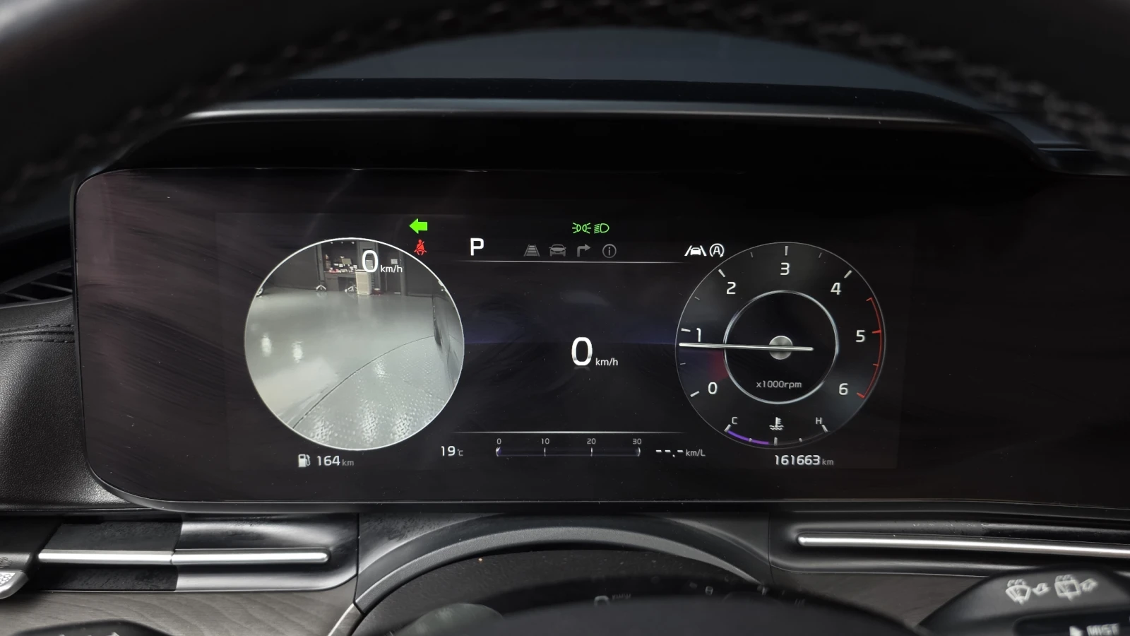 Kia Carnival 2.2 7 seat Signature autoprime.bg, снимка 8 - Автомобили и джипове - 55768180