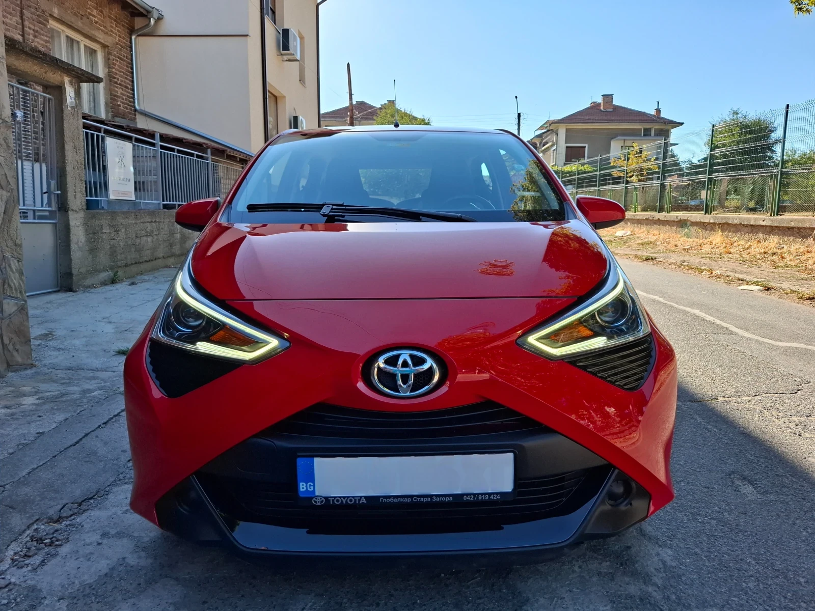 Toyota Aygo X-connect, снимка 9 - Автомобили и джипове - 56125421