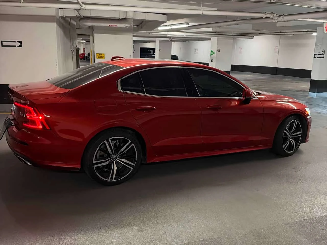 Volvo S60 * Inscription * АВТОКРЕДИТ БЕЗ ПЪРВОНАЧАЛНА ВНОСКА, снимка 4 - Автомобили и джипове - 56180890