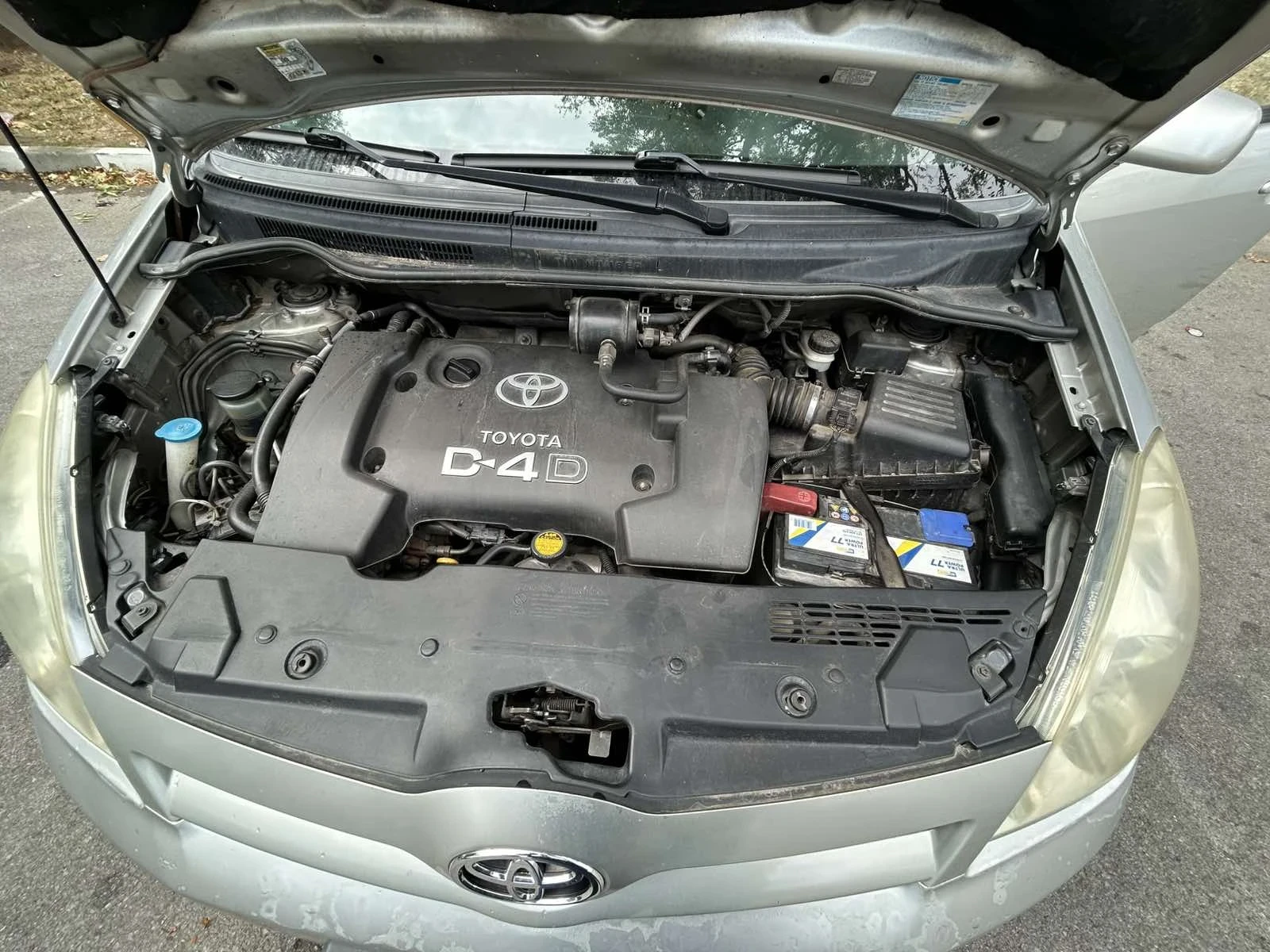 Toyota Corolla verso 2 d4d 116к.с., снимка 10 - Автомобили и джипове - 56247553