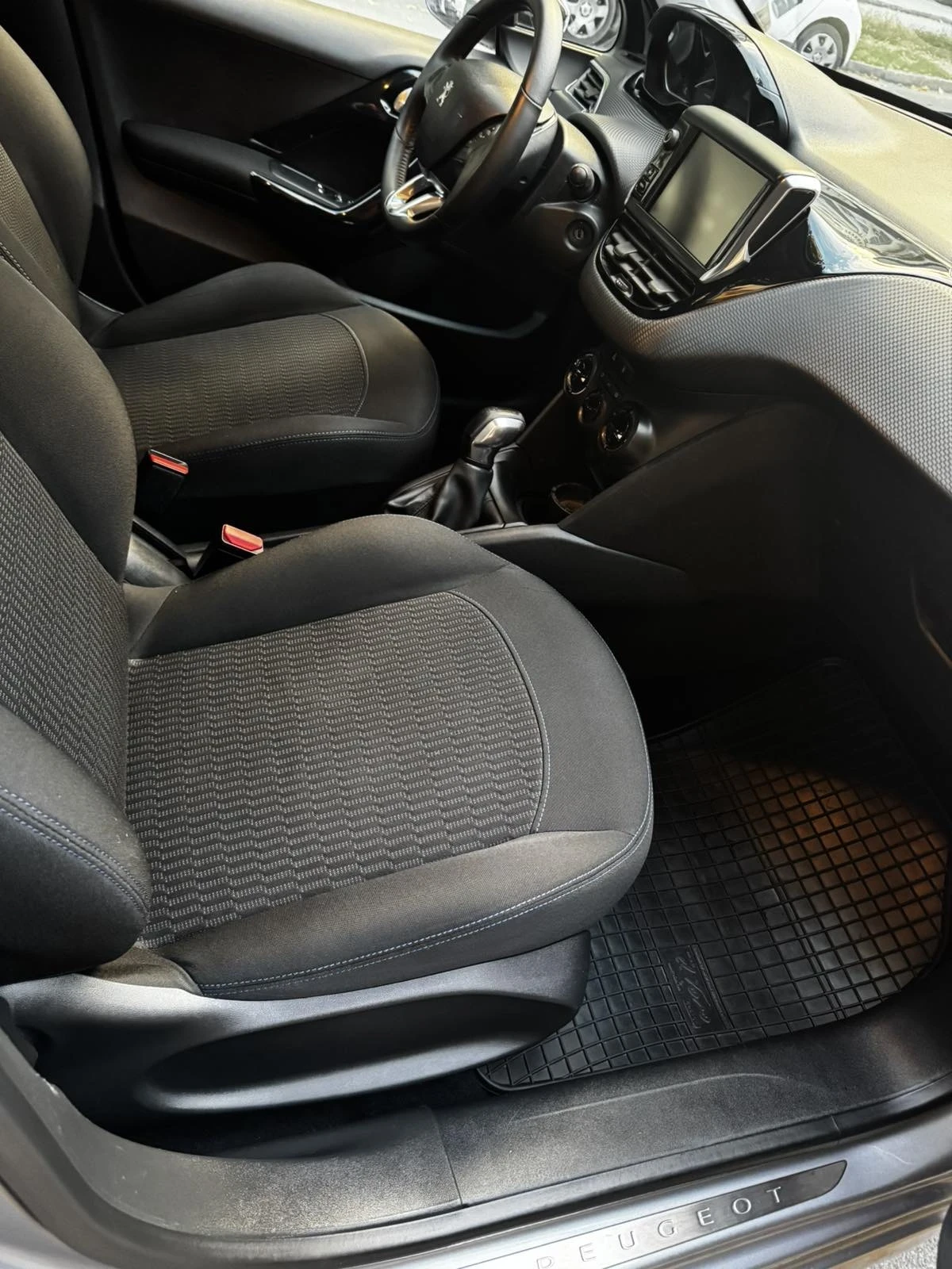 Peugeot 208 1.5 HDI | Mobile.bg � ����������� 4