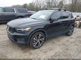 Volvo XC40 2l T5 R-Design, снимка 2 - Автомобили и джипове - 53618794