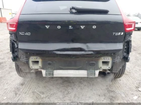 Volvo XC40 2l T5 R-Design, снимка 6 - Автомобили и джипове - 53618794