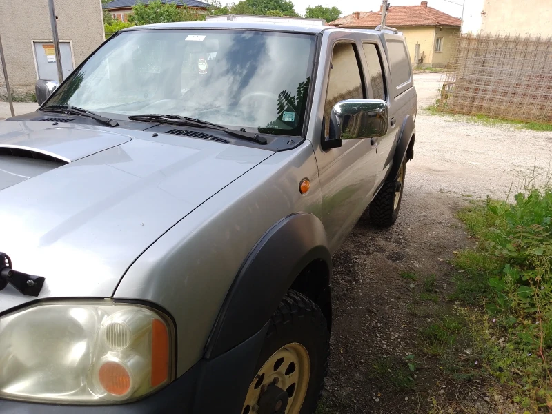 Nissan Navara, снимка 4 - Автомобили и джипове - 47713438