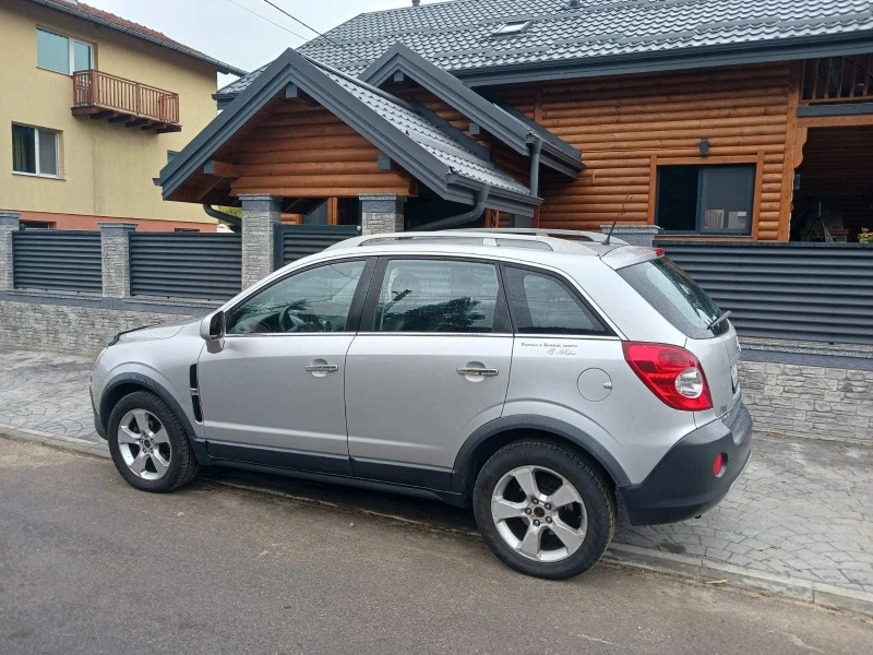 Opel Antara 4x4, снимка 2 - Автомобили и джипове - 47392282