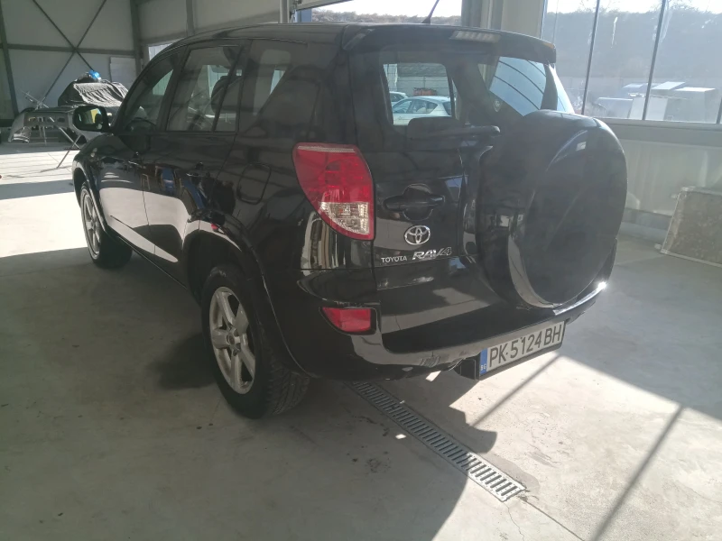 Toyota Rav4 2.2 DCAT 177к.с., снимка 3 - Автомобили и джипове - 48396469