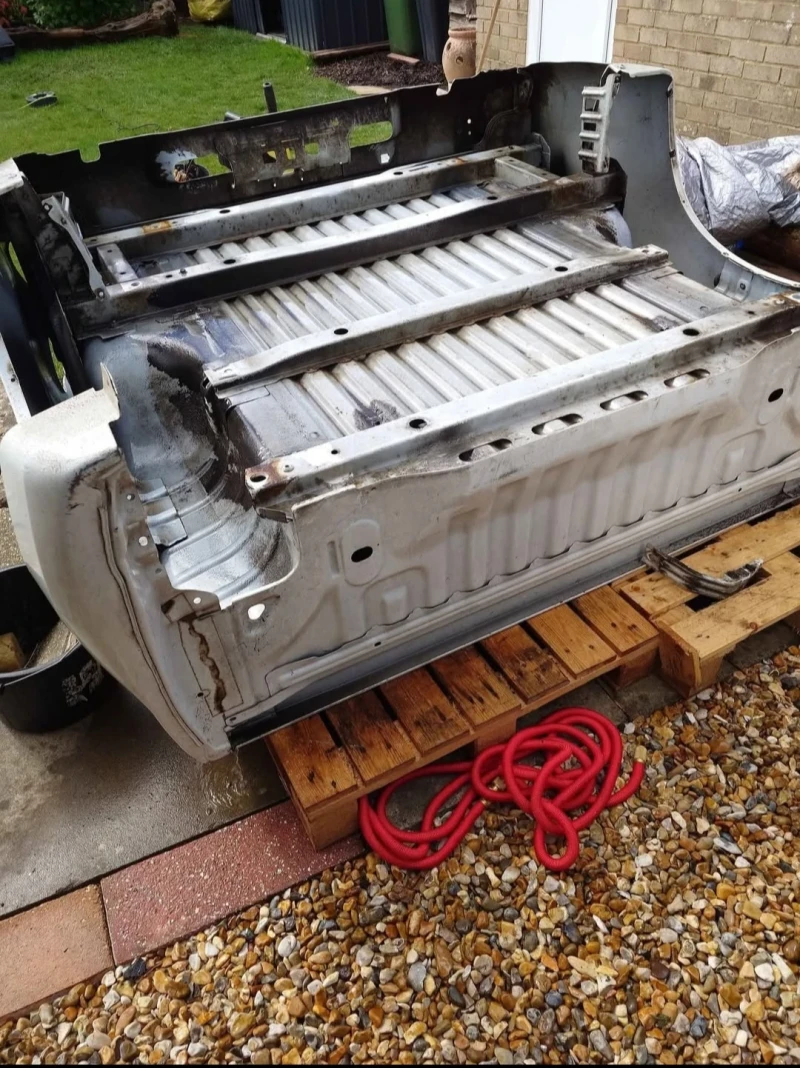 Isuzu D-max, снимка 2 - Автомобили и джипове - 52538680