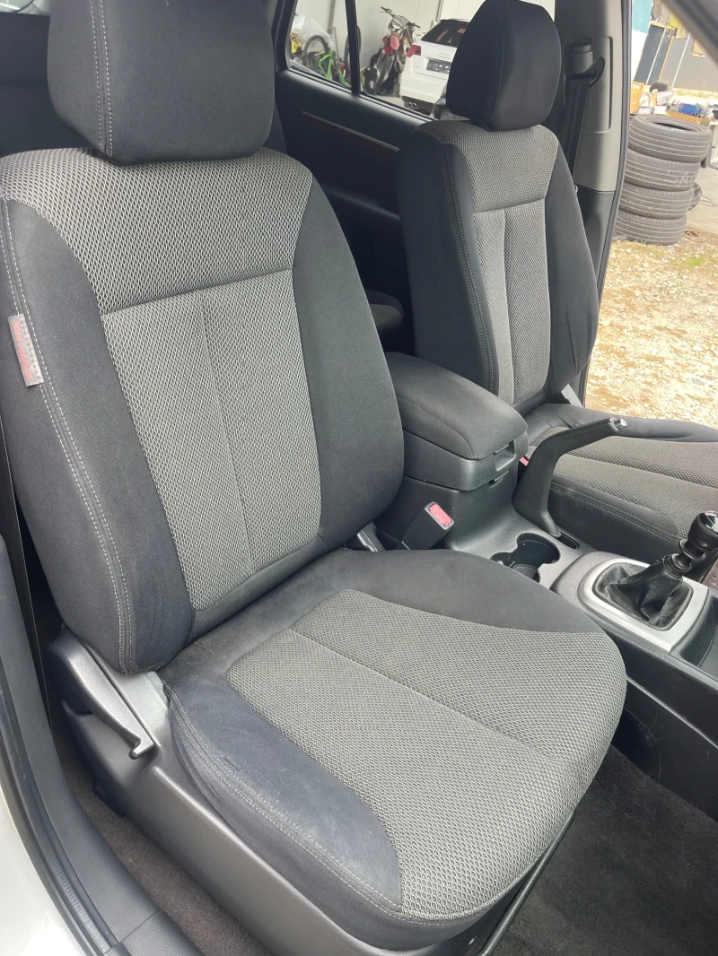 Hyundai Santa fe 2.2CRDi-150к.с/ 4х4/ 6скорости/ Климатроник/Италия, снимка 11 - Автомобили и джипове - 51911752