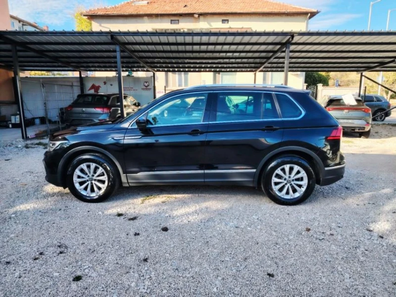 VW Tiguan 2021гDSG-2.0TDi-150кс-FACE-ПЕРФЕКТЕН!, снимка 3 - Автомобили и джипове - 52284514